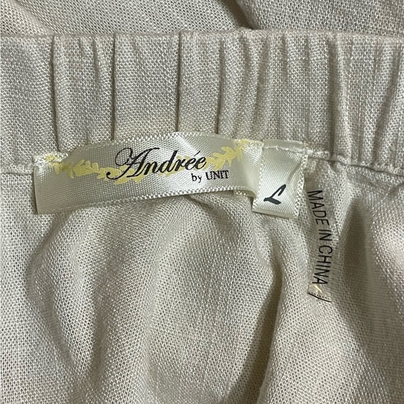 Andree by Unit Cream Cotton Linen Off-the-Shoulder Blouse, multicolored Fringe - Picture 6 of 7